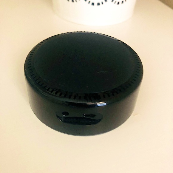 Amazon Echo Dot 2nd Generation - Picture 11 of 11